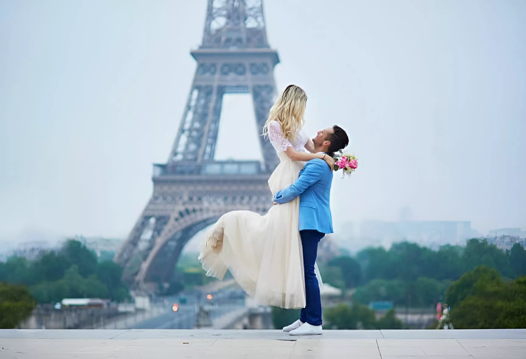 elopement in Paris